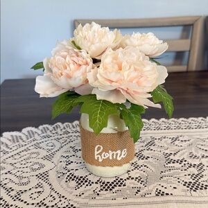 🌸 Cream Floral Arrangement in Burlap Vase